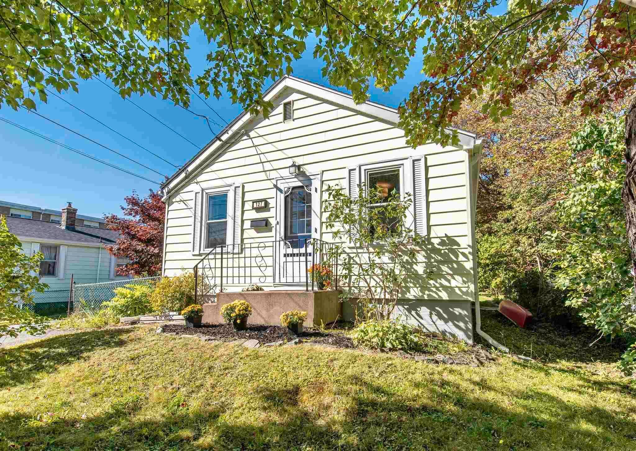 I have sold a property at 127 Albro Lake Road in Dartmouth
